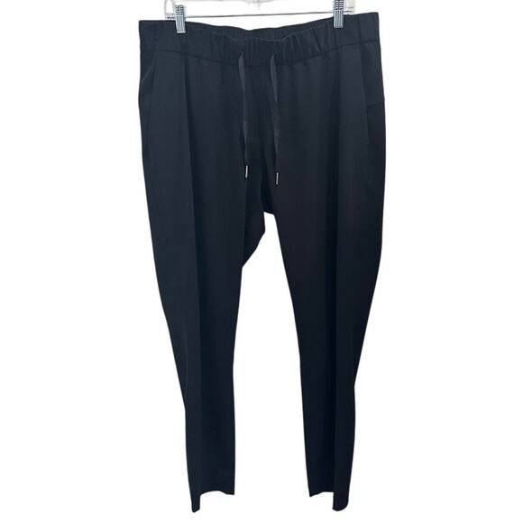 Lululemon Black On the Fly Woven 28” Pants Travel Commute Work Office Casual - Picture 2 of 8